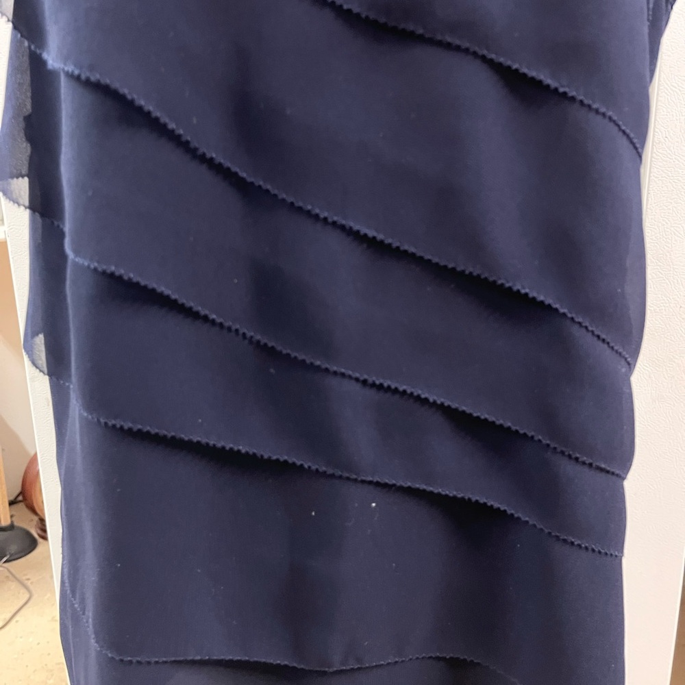 Navy Ruffled Pencil Tank Top Size L by Filtre - Picture 9 of 9